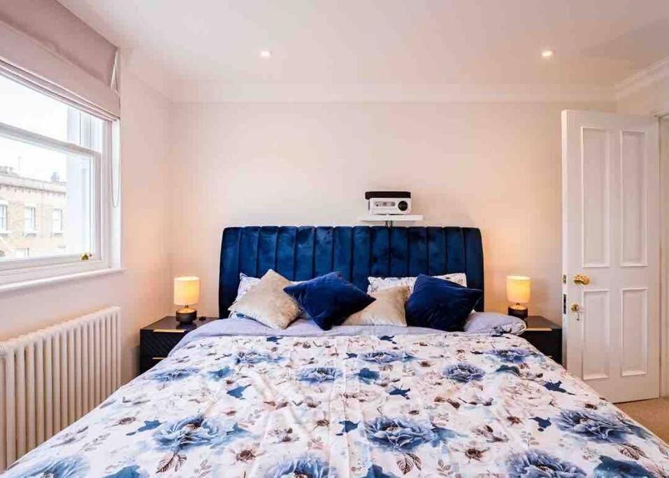Whole House, Ensuite & Garden, 3 Bedrooms Case de vacanță
