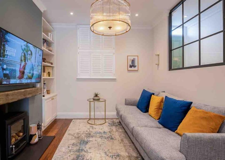 Case de vacanță Whole House, Ensuite & Garden, 3 Bedrooms Londra